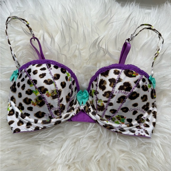 Rare Victorias Secret Mermaid Bra - Picture 1 of 10